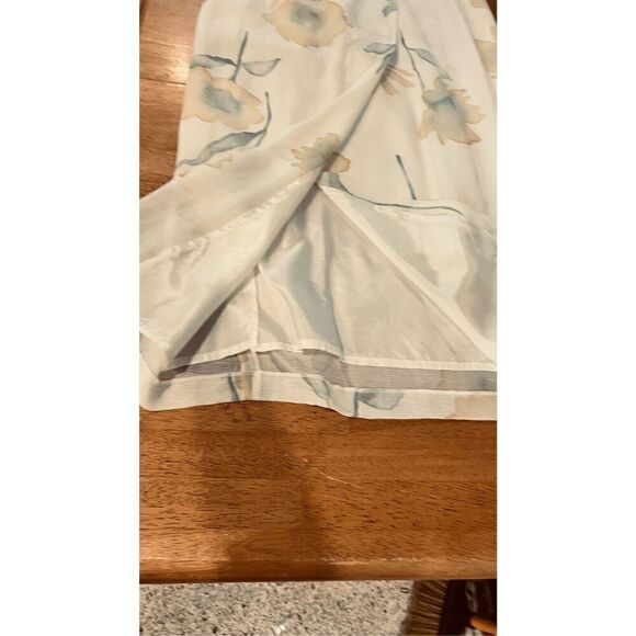 Eva Kayan Beige and Sage Green Floral Wrap Skirt Womens SIze 16 - Picture 10 of 10